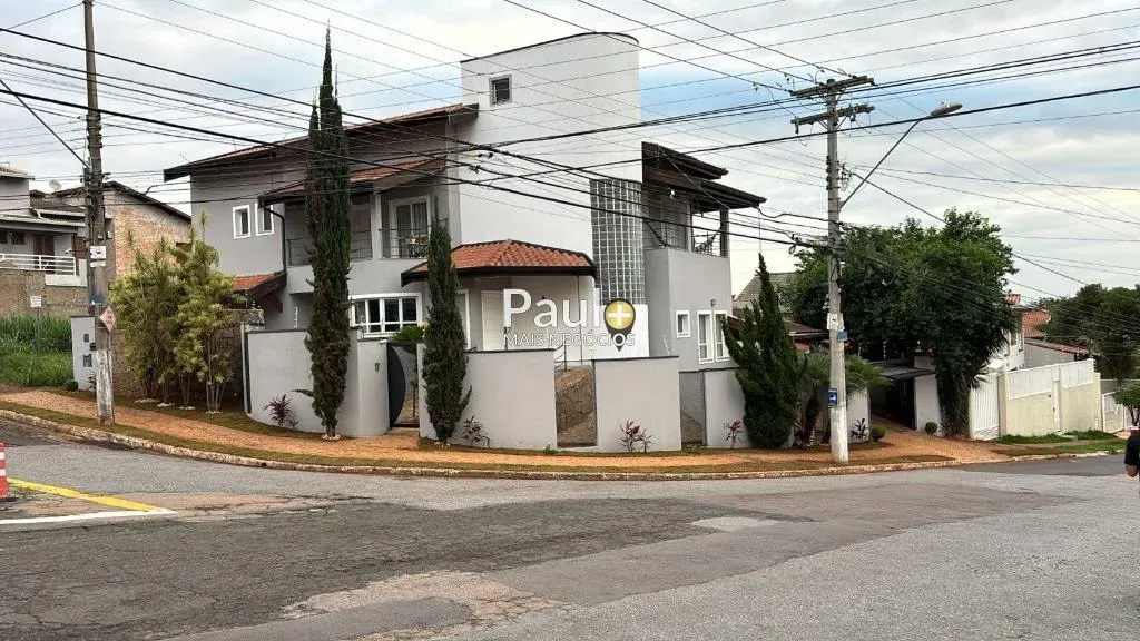 Sobrado à venda em Campinas, Mansões Santo Antônio, com 5 suítes, com 354.99 m²