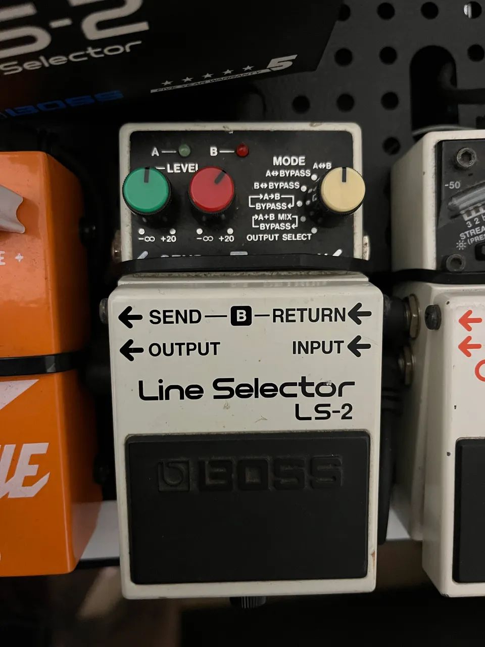 Pedal LS-2 Line Selector Boss - Instrumentos musicais - Condomínio