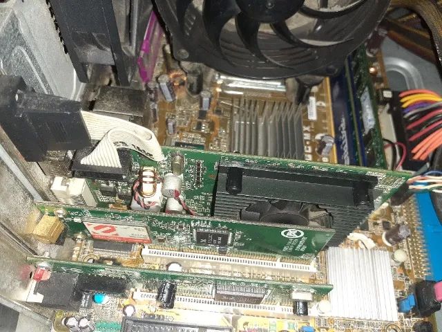 PC Dual core 4GB DDR2 gt 210 - Foto 3