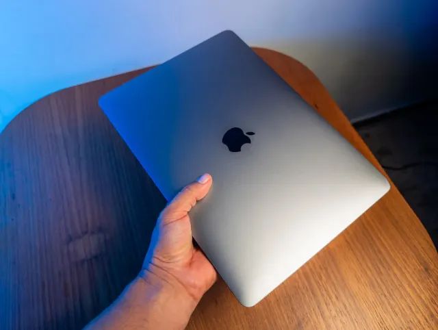 Macbook Pro 13'' M1 Chip 512gbssd 16gb Ram Cinza - Notebooks