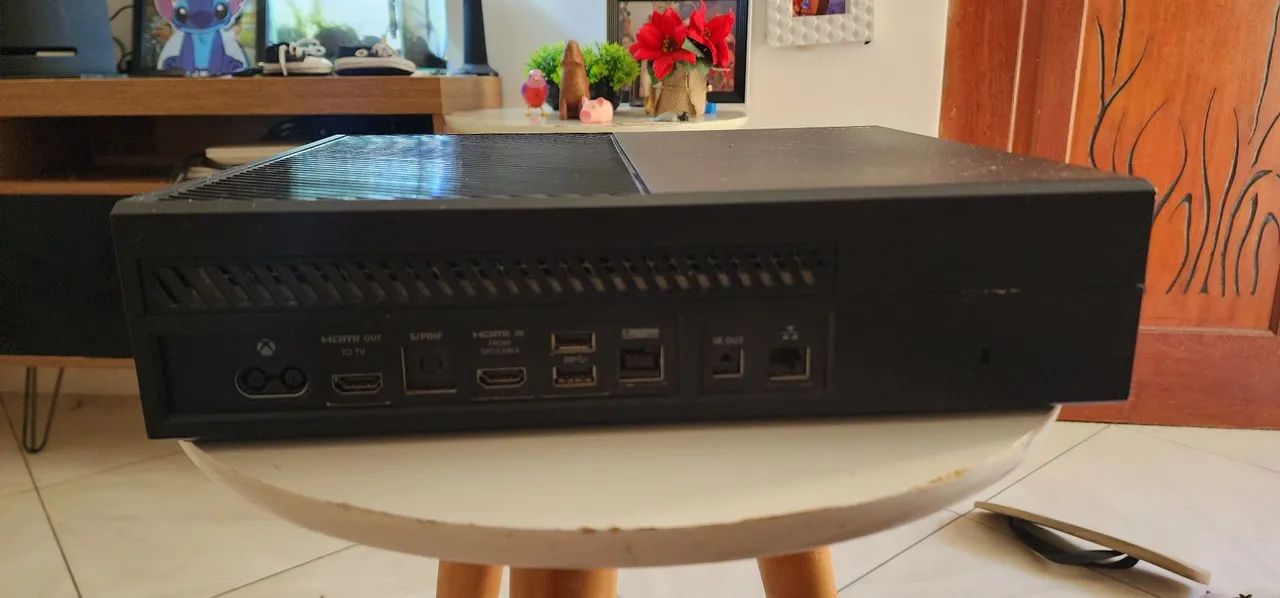 Xbox One 500 Gb (Modelo 1540) - Foto 4