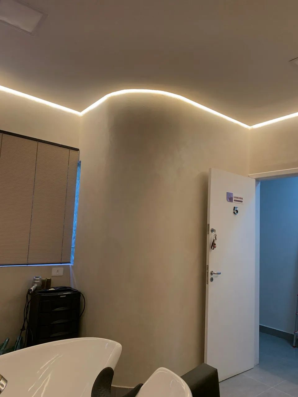 Eletricista e Instalação de LEDs - Modernize seu Ambiente com Segurança! - Foto 5