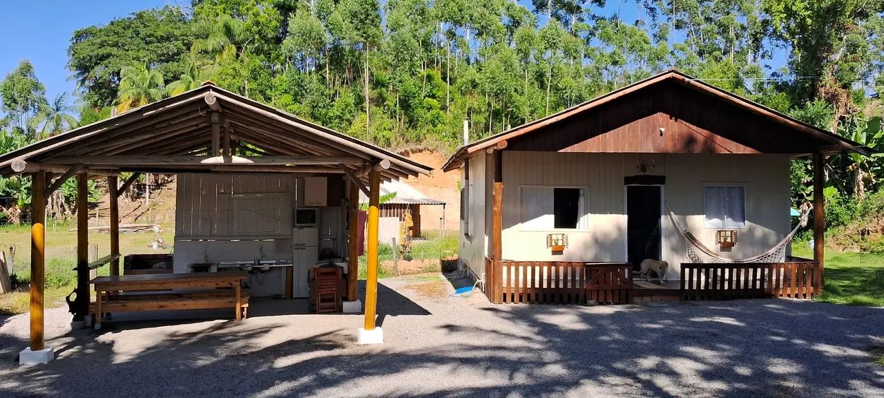 Chácara com casa de 2quartos mobiliada 