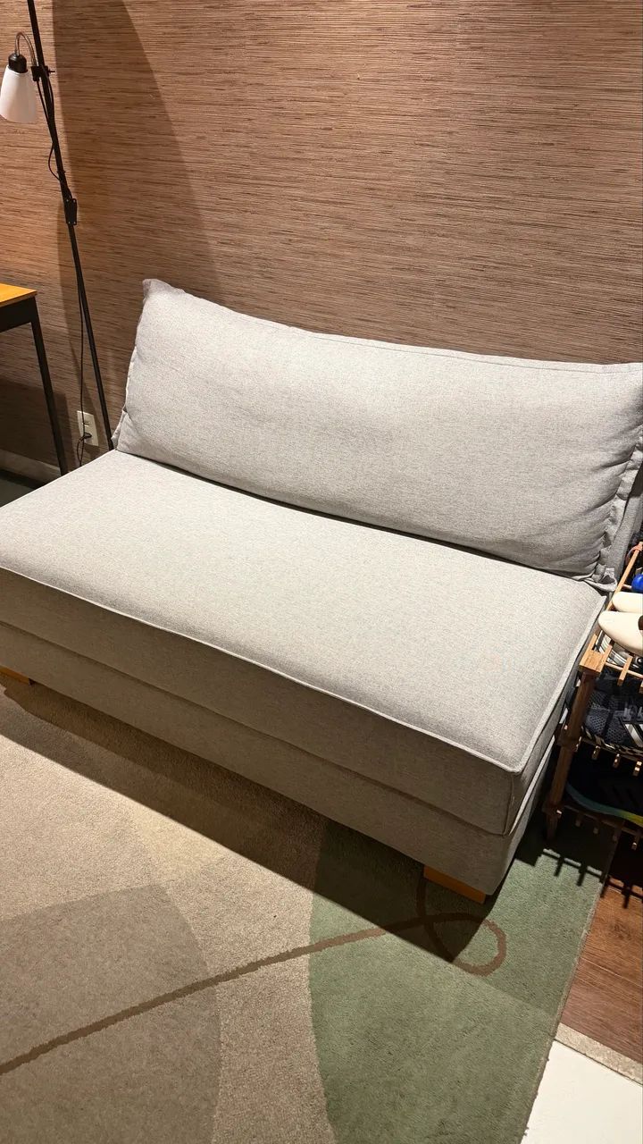 Sofá 2 lugares 1,45 x 0,90
