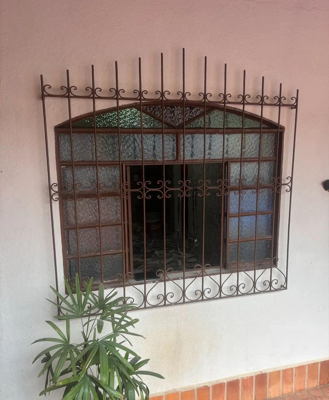 Grade de ferro para janela - Portas e Janelas - São Pedro, Sete Lagoas ...
