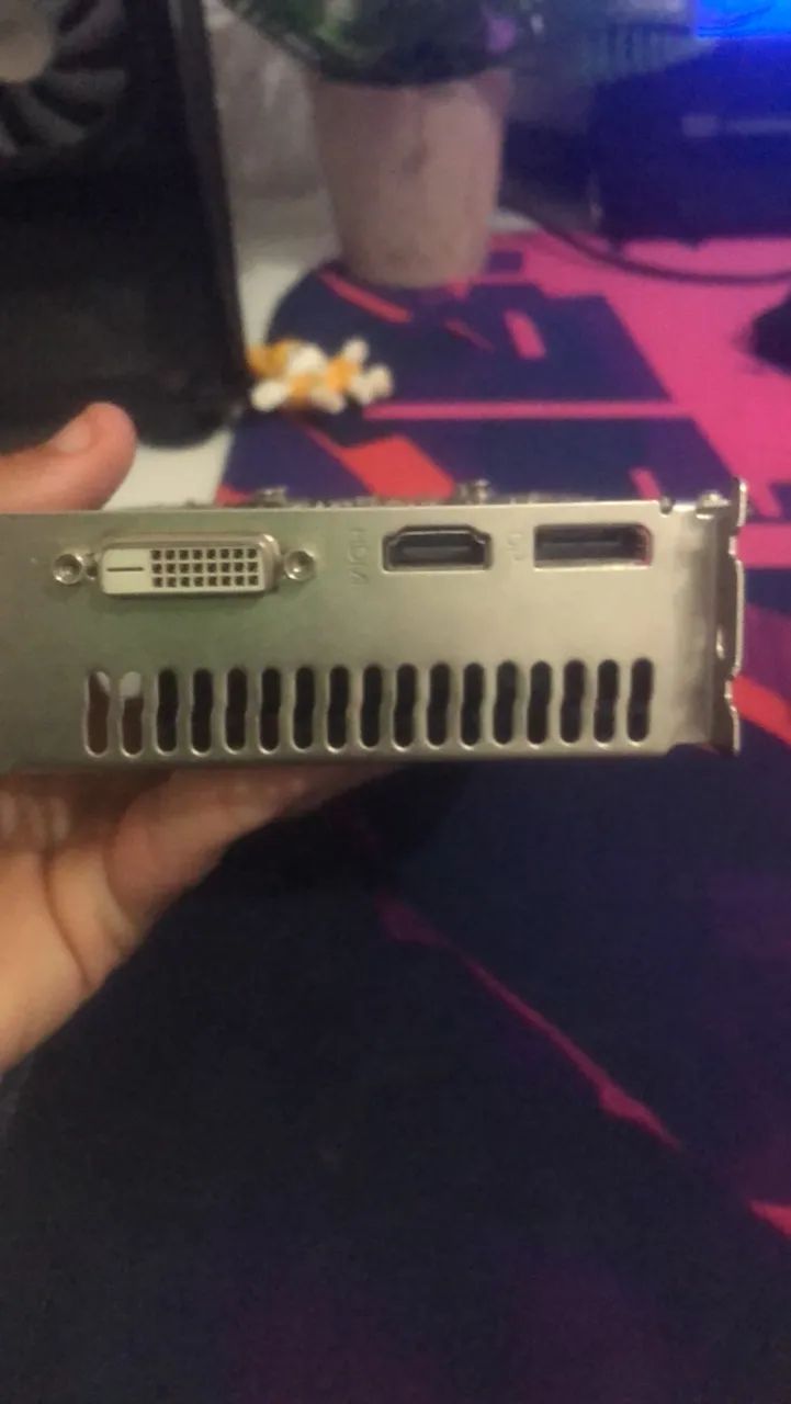 Placa de vídeo rx550 4gb  - Foto 3