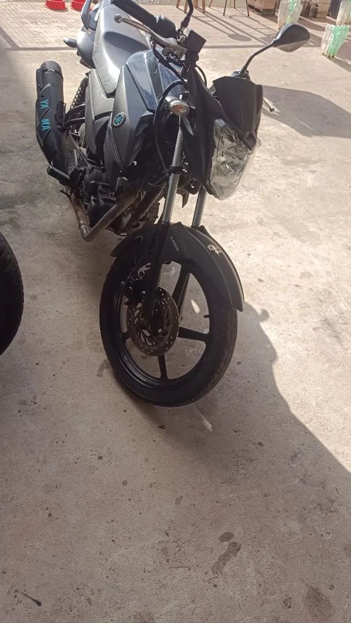 Fazer 150 
