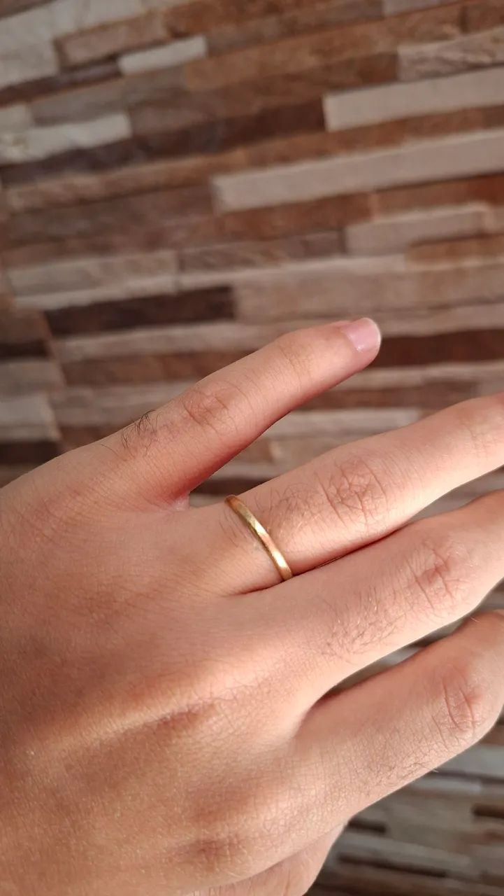 Vendo Aliança Brünet Ouro 18K - Foto 2