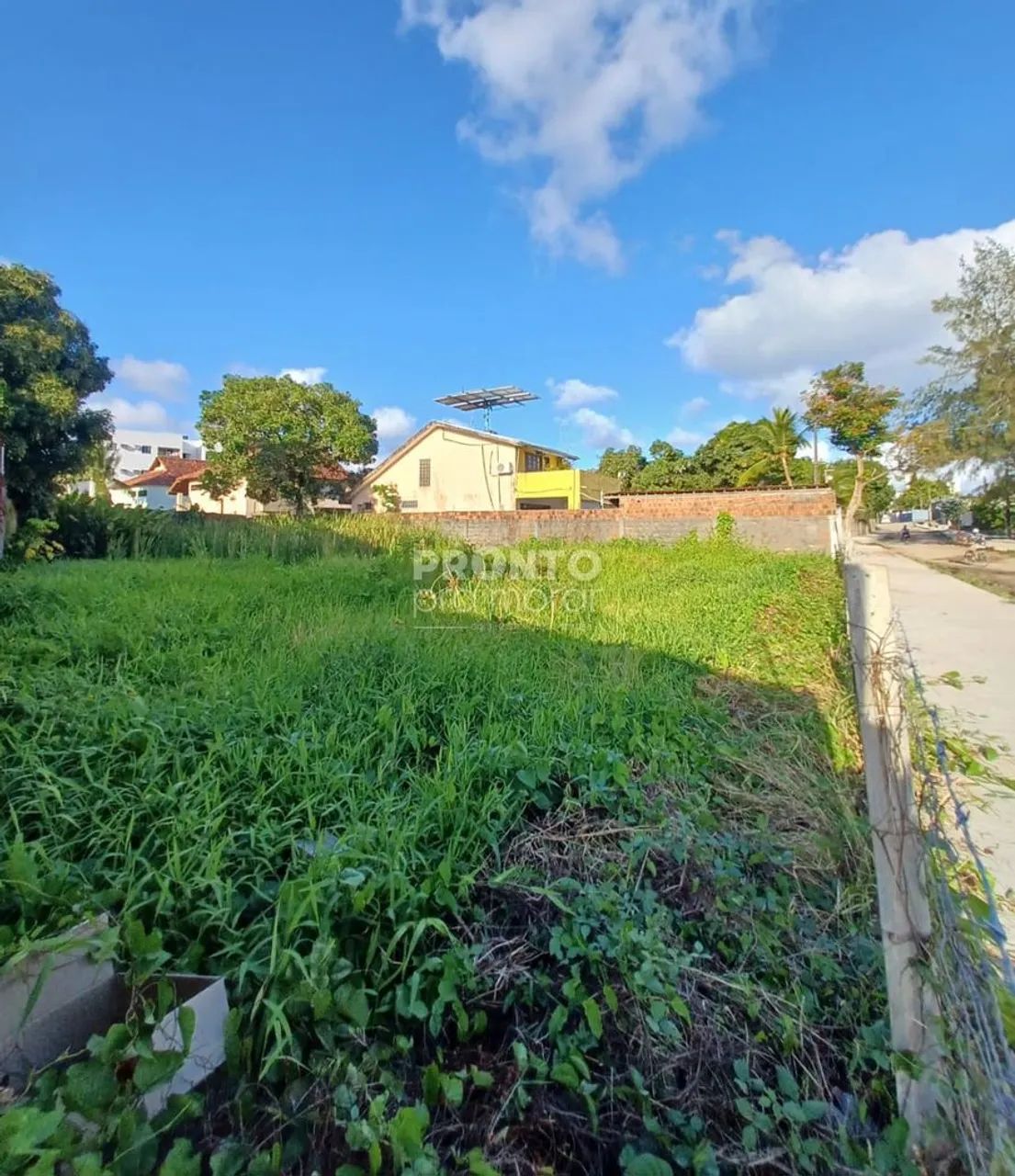 Lote/Terreno/Condomínio em Candeias
