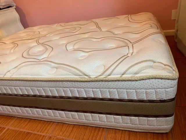 Colchão Ortobom Genève King Size + Base 3 anos ( Retirada - Centro Curitiba ) - Foto 3