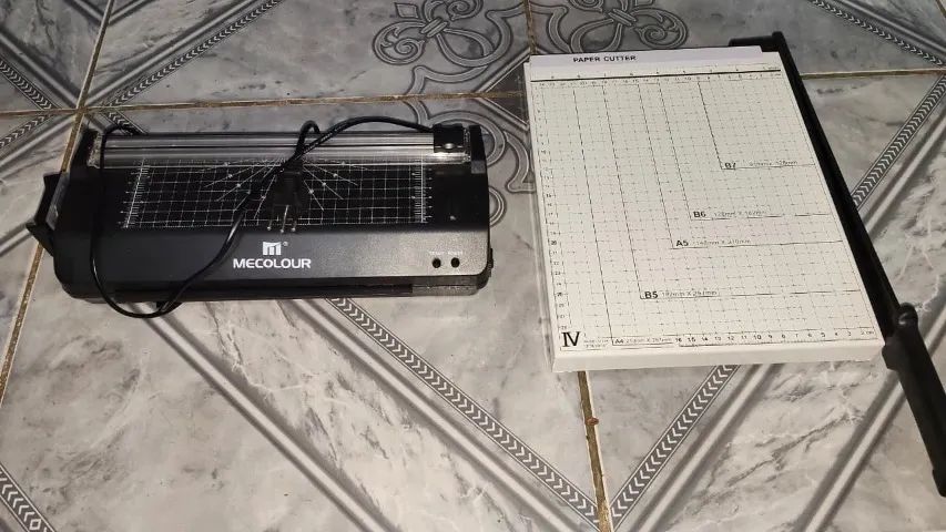 Plastificadora Laminadora A4 3x1 quente e frio + Guilhotina a4