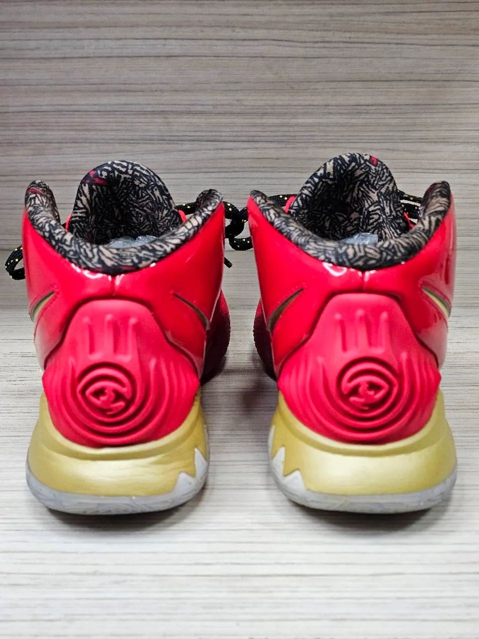 Nike Kyrie 6 "Trophies" - Foto 4