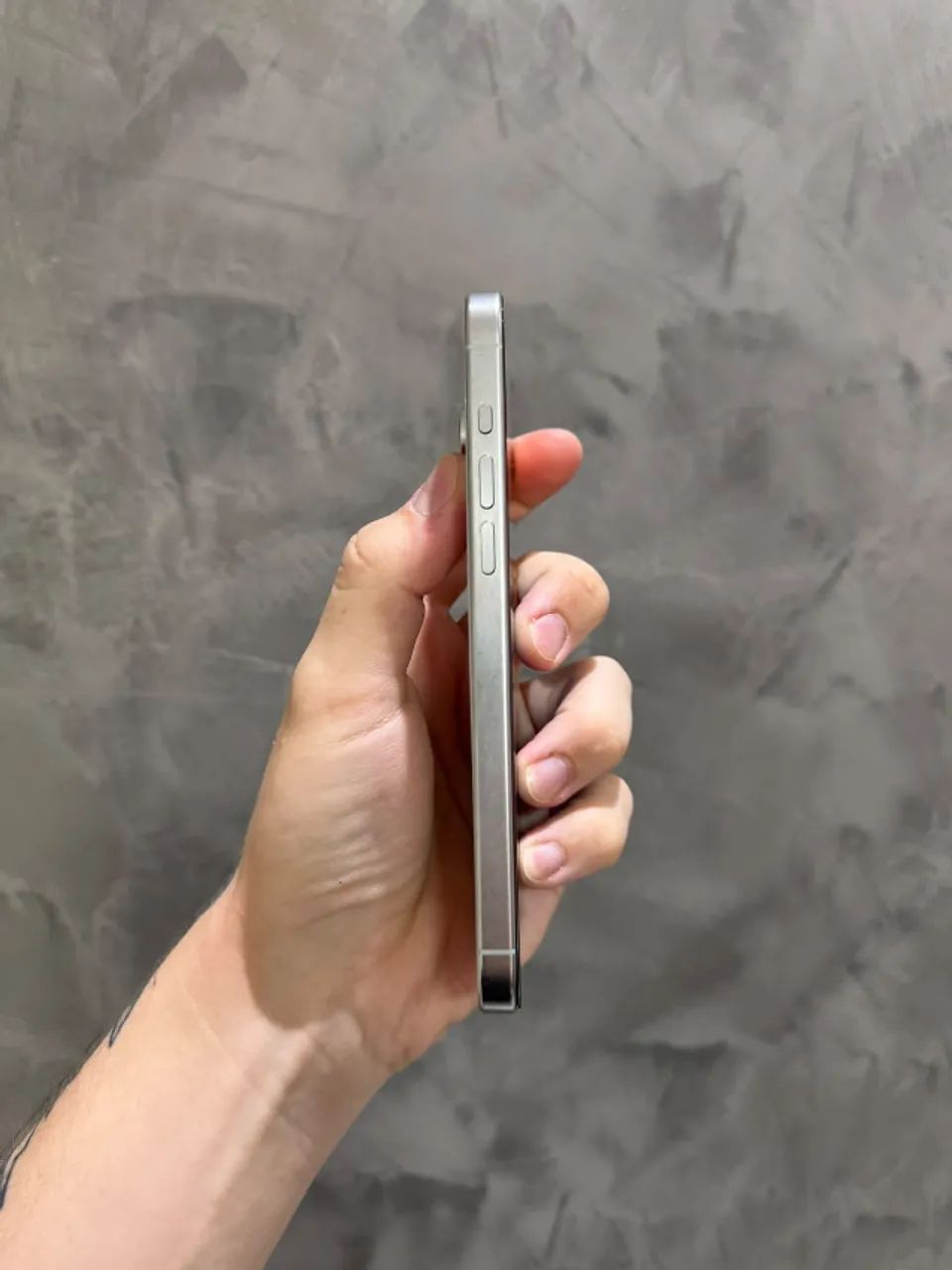 iPhone 15 Pro Max 256gb 85% Todo original - Foto 4