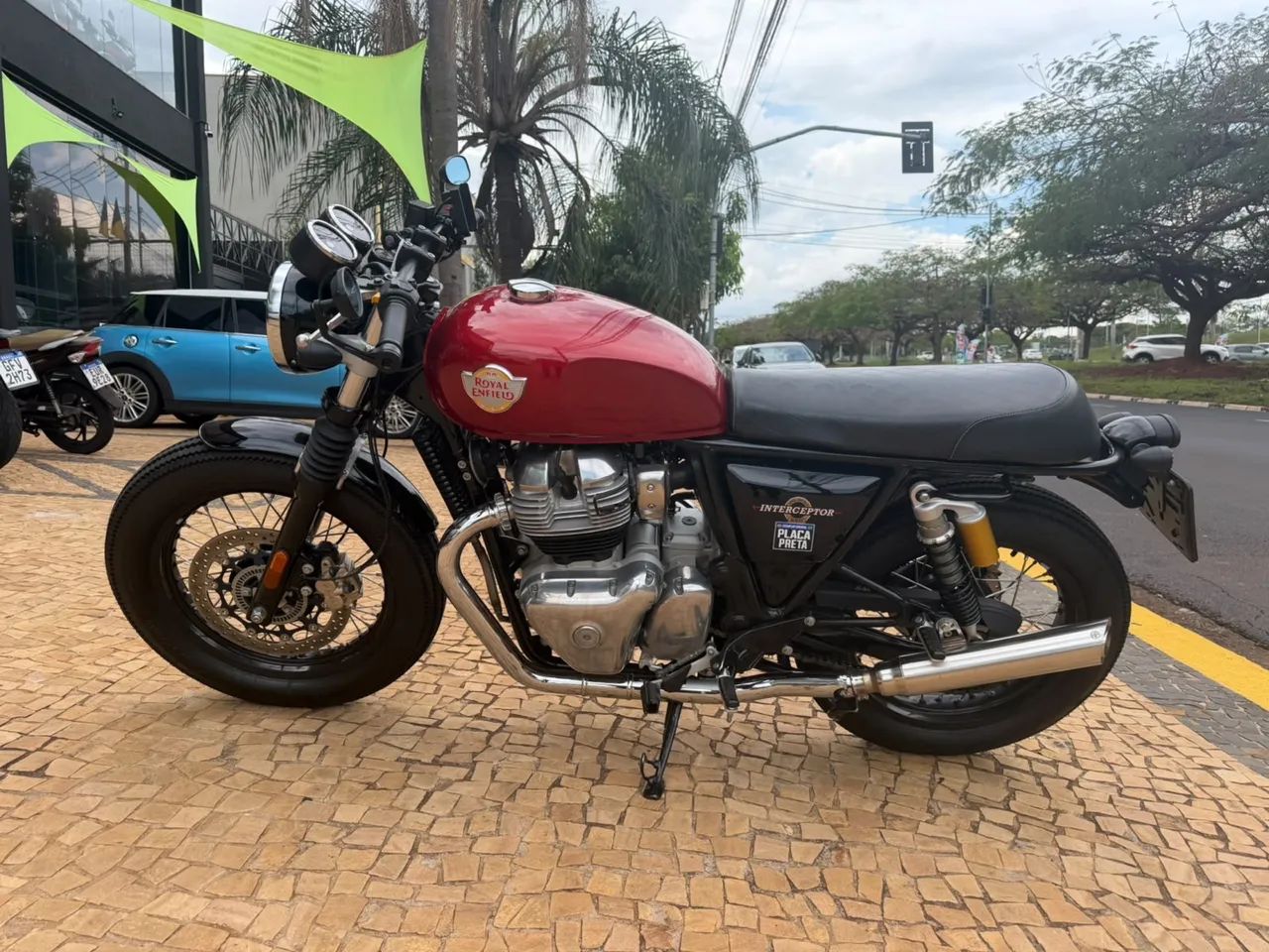 INTERCEPTOR 650 ABS 2023 - Foto 3