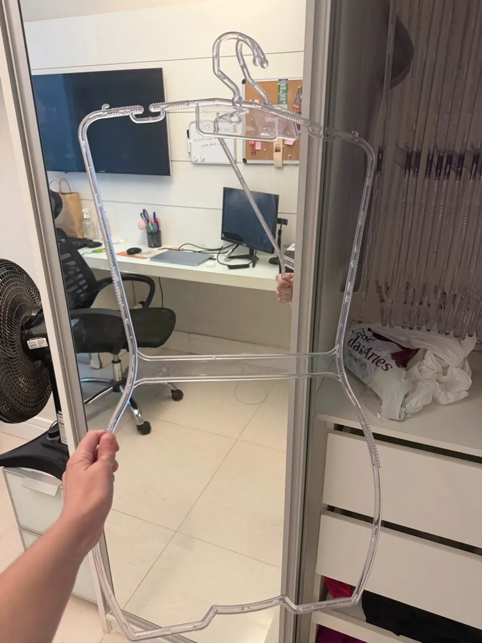 Doo cabides para biquínis