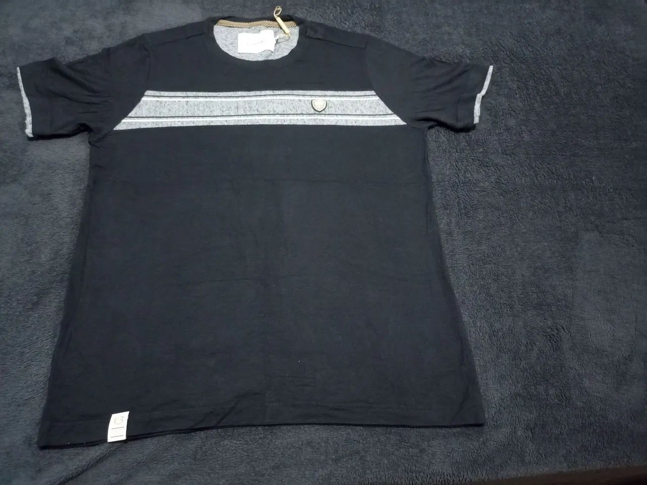 Camisas de marca , evident  - Foto 3