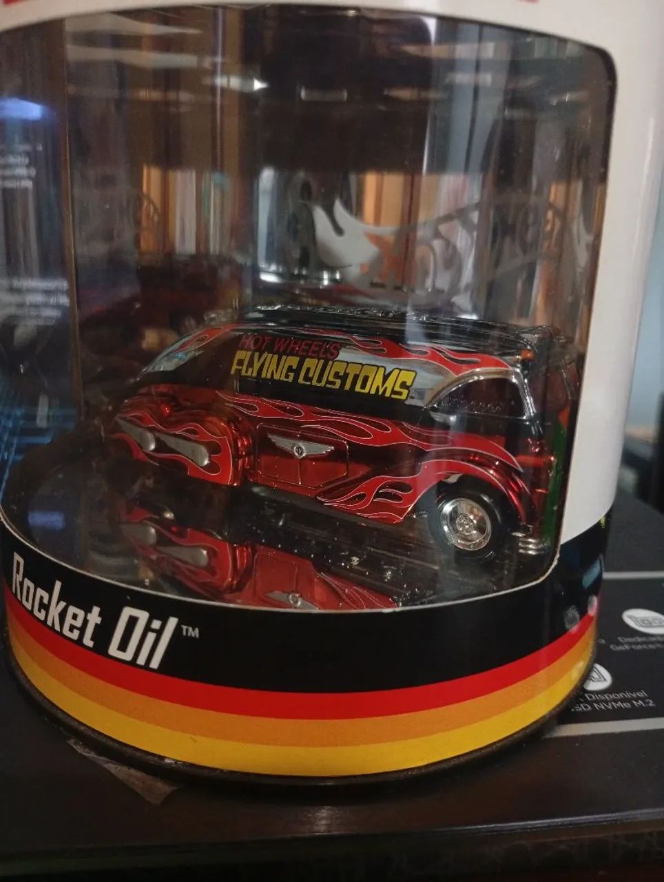 HOT WHEELS RLC ROCKET OIL CONVEÇÃO JAPÃO FLYING CUSTOMS PREMIUM - Foto 2