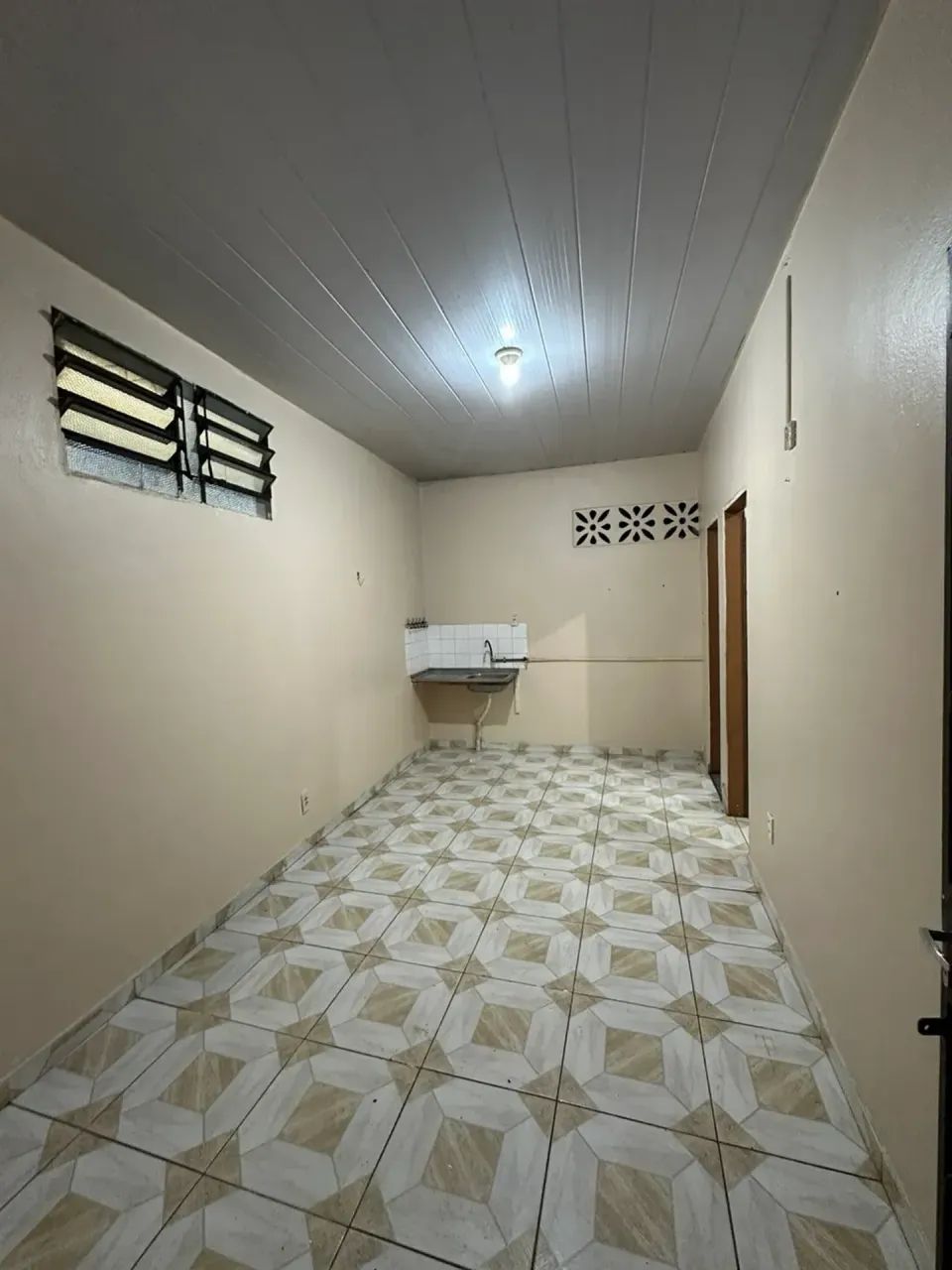 ALVORADA  AP 1 QUARTO