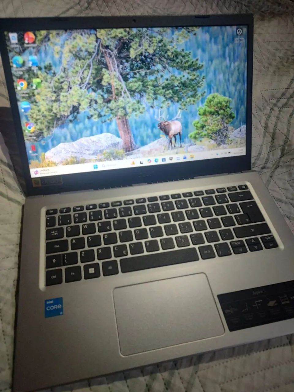 Notebook Acer aspire i5  intel core i3 