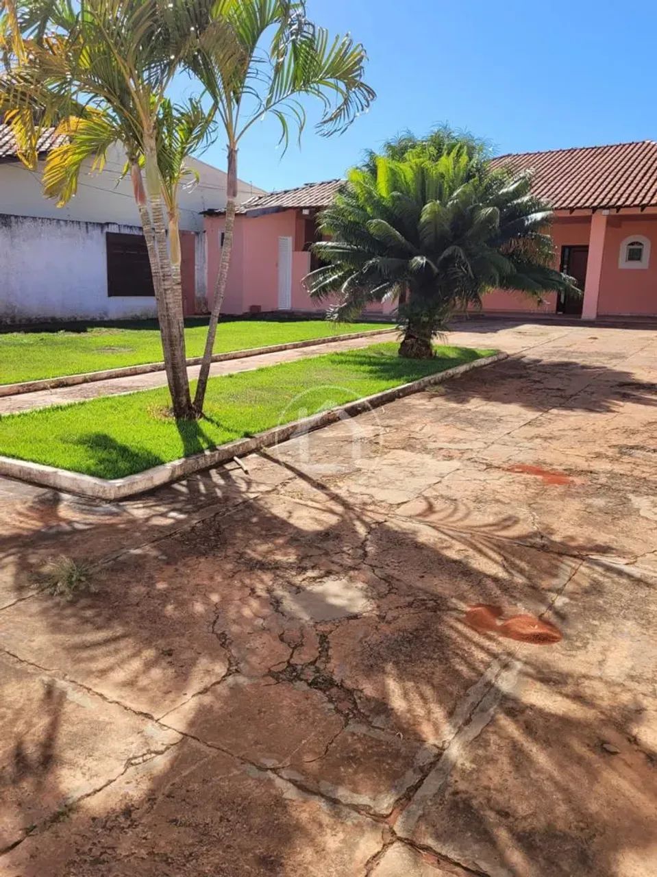 CASA COM 05 QUARTOS SENDO 01 SUÍTE -CARANDA BOSQUE - Foto 4
