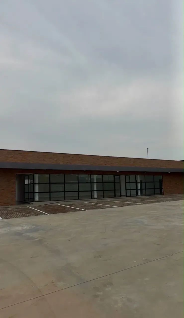 LOJA COMERCIAL - AV PEDRO TEIXEIRA - 25.000