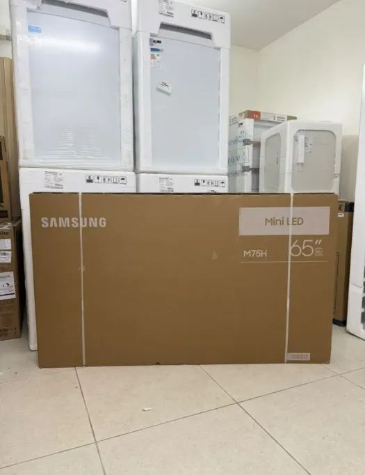Samsung Smart TV 65 polegadas MiniLED 4K M75H nova