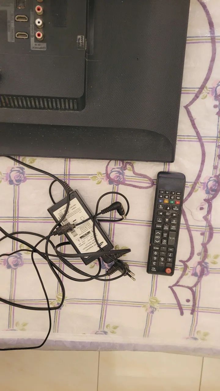 Tv samsung 32 com defeito - Foto 3