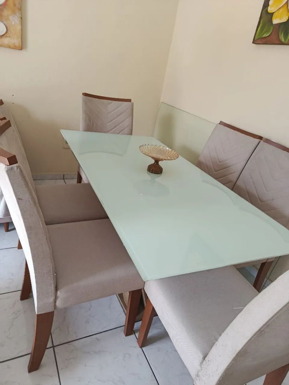 Mesa de jantar com 6 cadeiras 