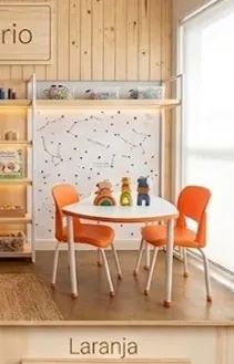Kit de mesa infantil com cadeiras - Foto 4