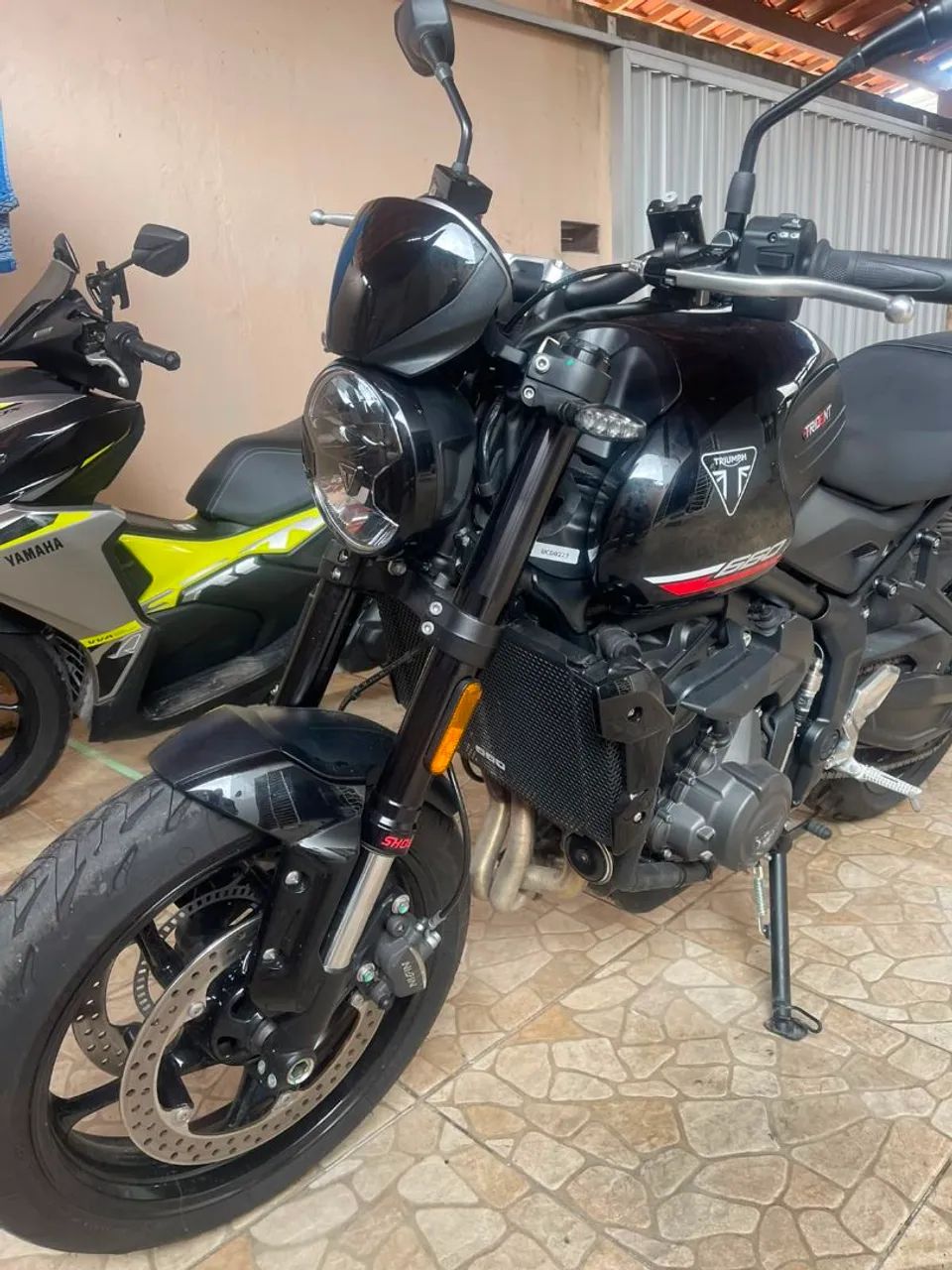 Triumph Trident 660  - Foto 3