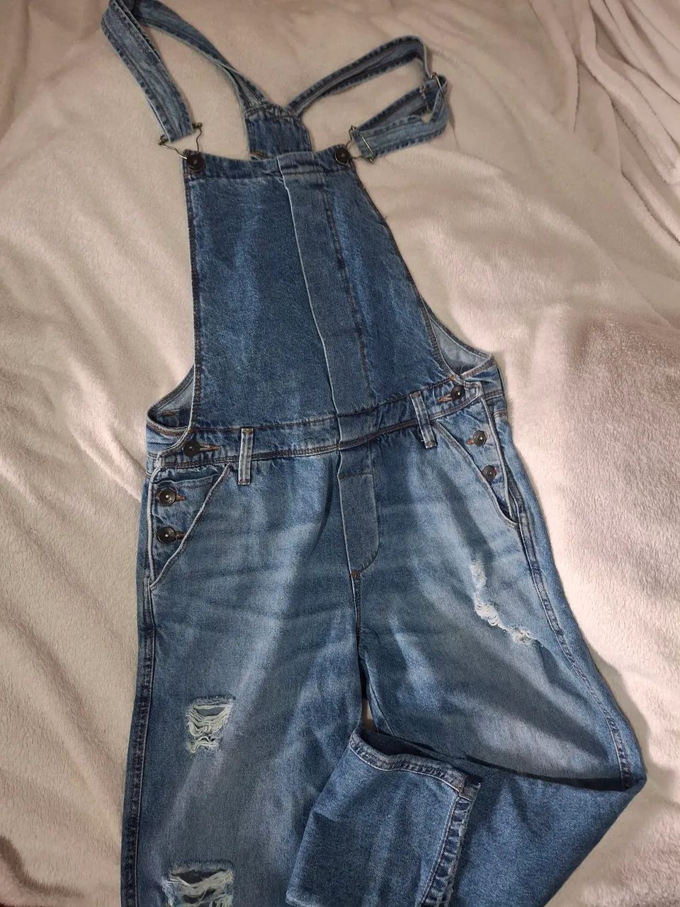 Macacão jardineira jeans khelf tm 38