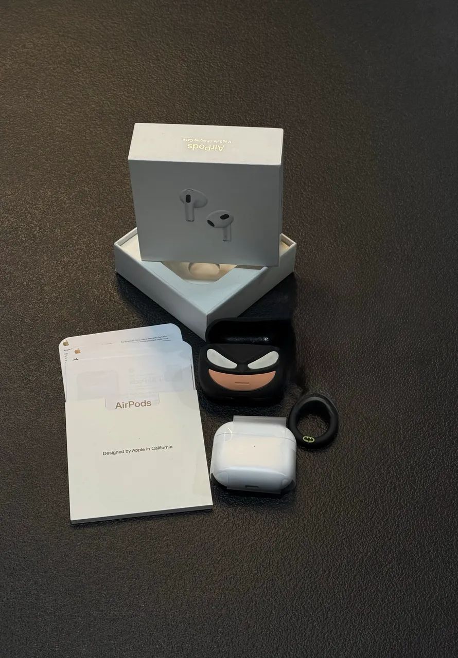 AirPods 3 - Com Cabo Original, Caixa e Case do Batman