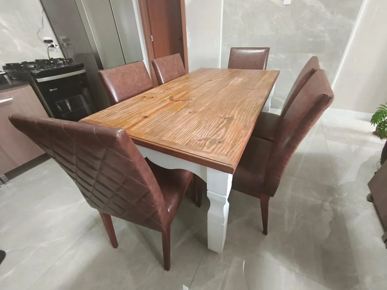 OFERTA!Jogo de mesa e cadeiras madeira maciça