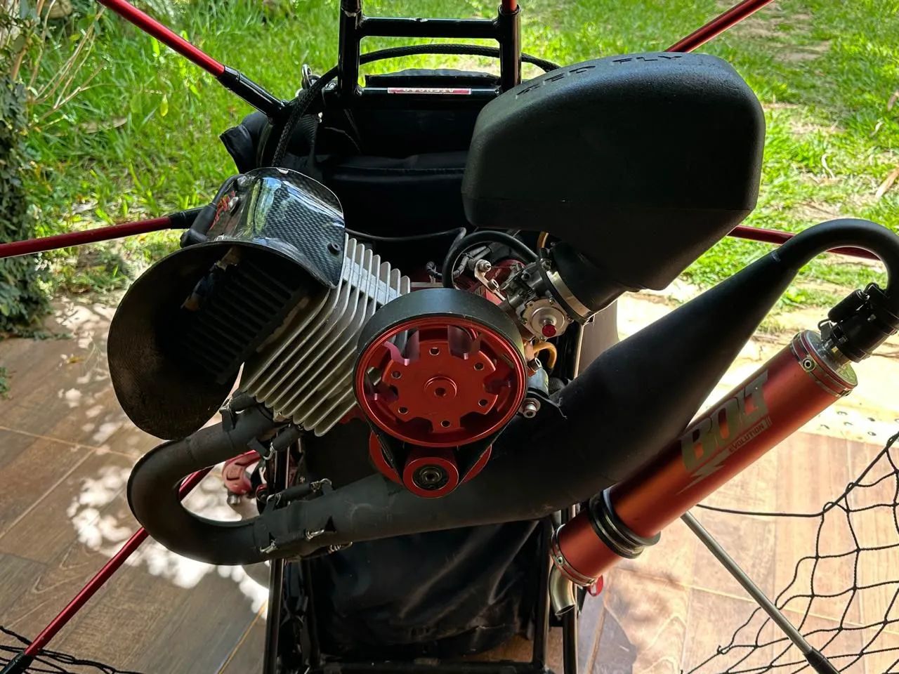 Paramotor Bolt evolution Redfly 210cc - Foto 3