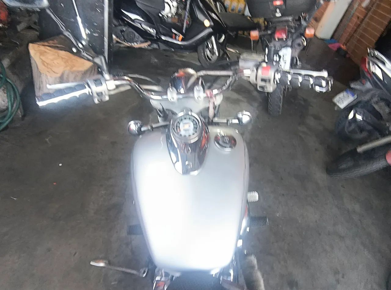 Yamaha XVS 650 Drag Star  - Foto 4