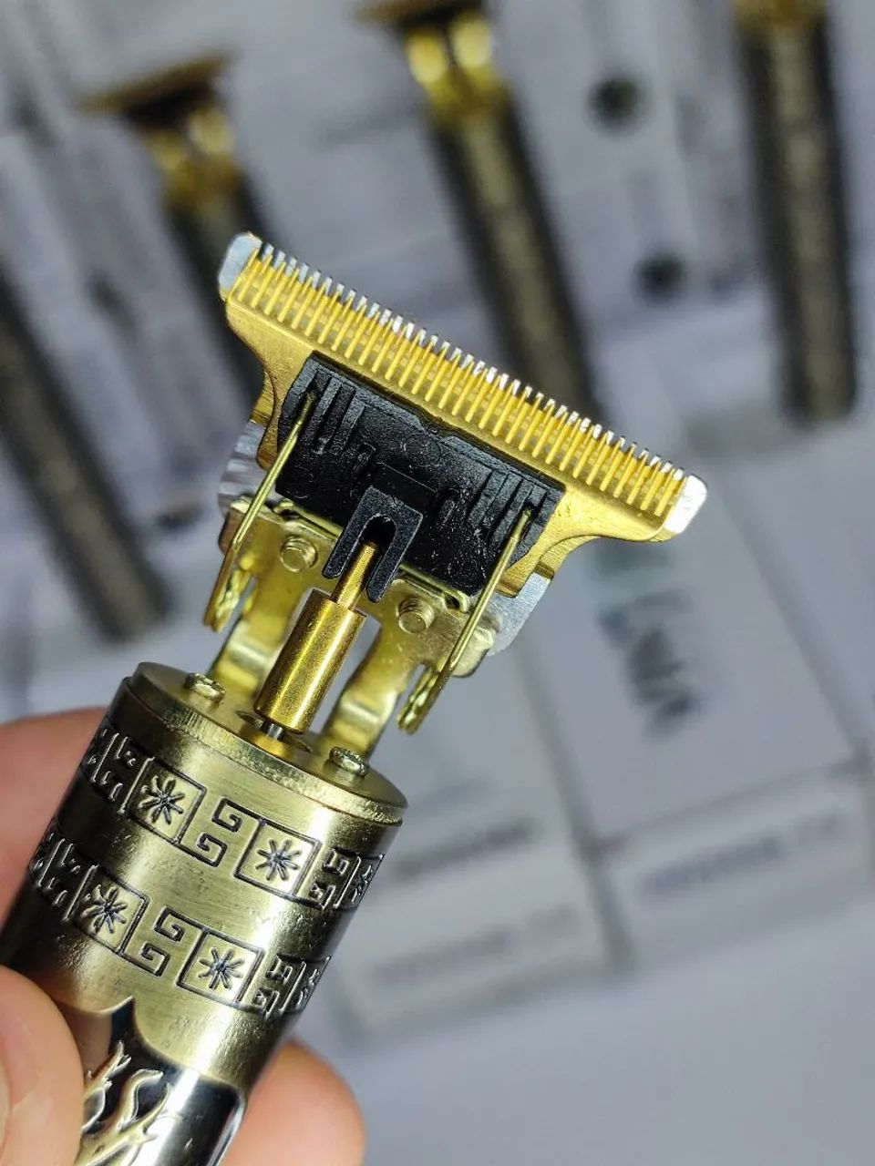 Com a vintage T9 você pode tirar toda a sua barba em minutos - Foto 2