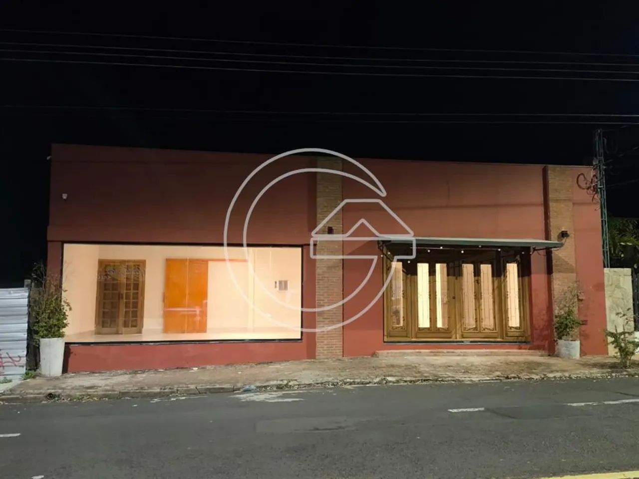VENDE-SE Comercial NO SOMENZARI - MARÍLIA/SP
