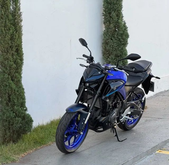 YAMAHA MT-03 CONNECTED ABS 2026 - Foto 4