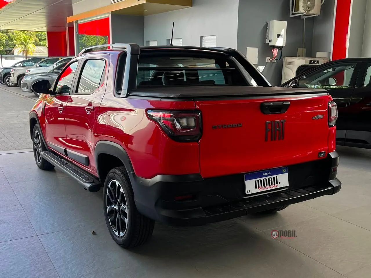 Fiat Strada Ultra 1.0 Flex Turbo CD Aut. 2024 - Foto 4