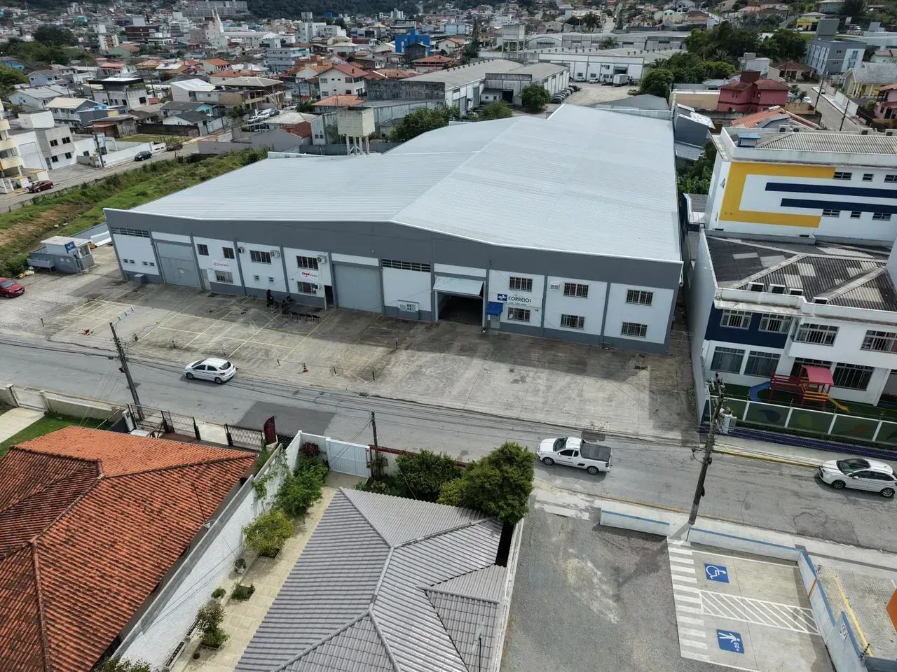 Galpão de 2420mts - São José/SC - Prox da BR - Foto 3