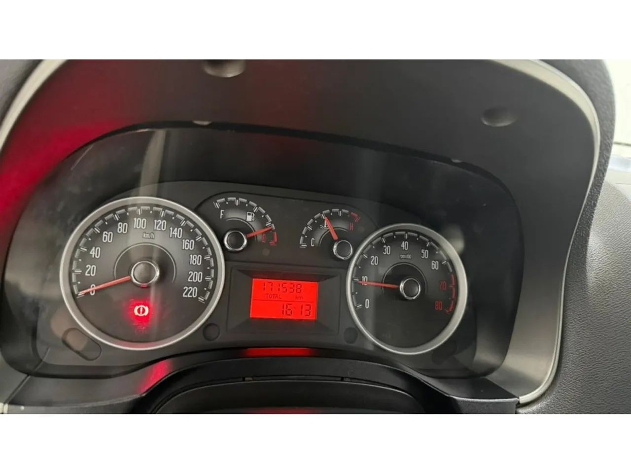 Fiat Strada 2013 - Foto 2