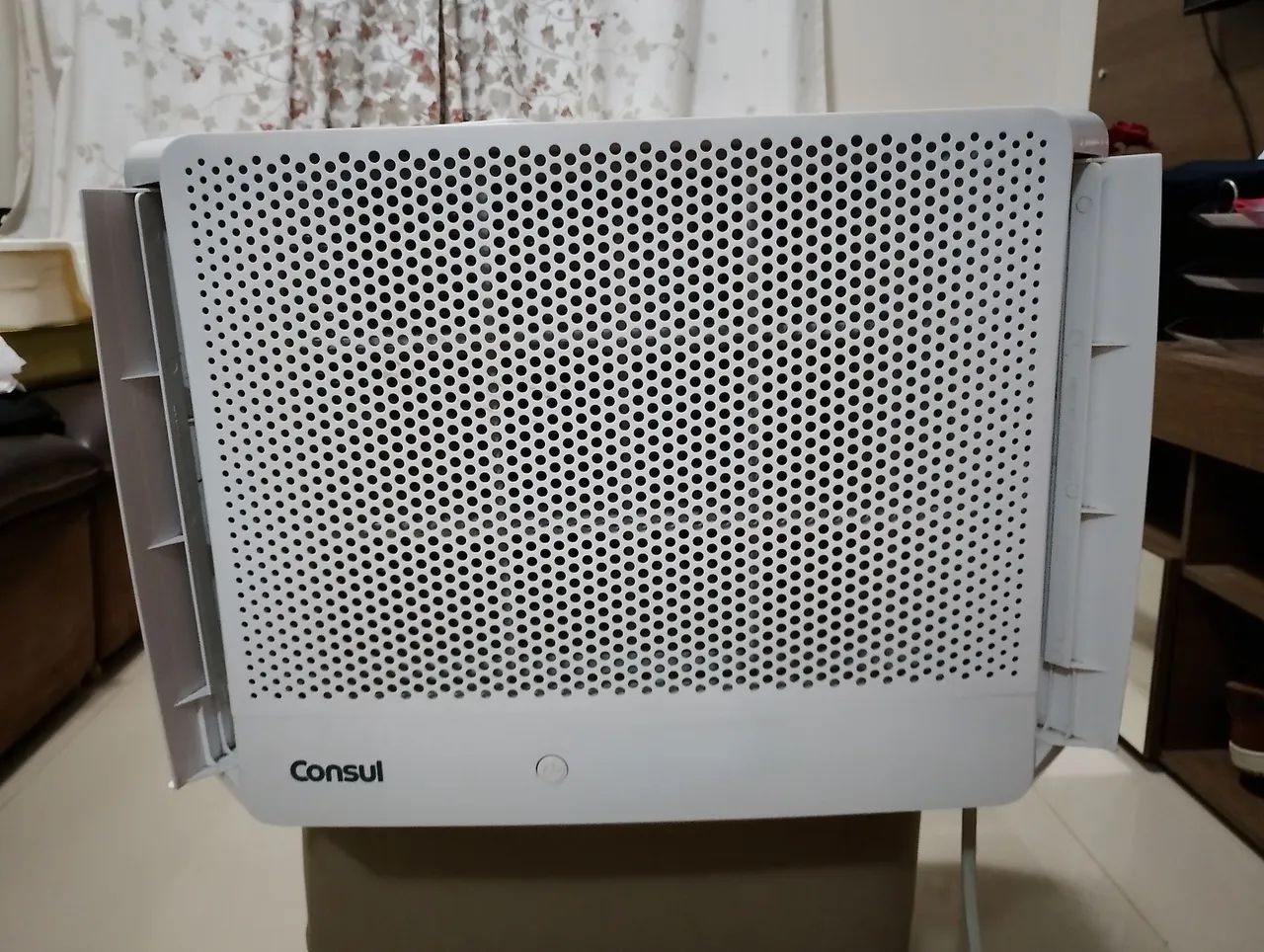 Ar condicionado de janela Consul 7500 BTU 