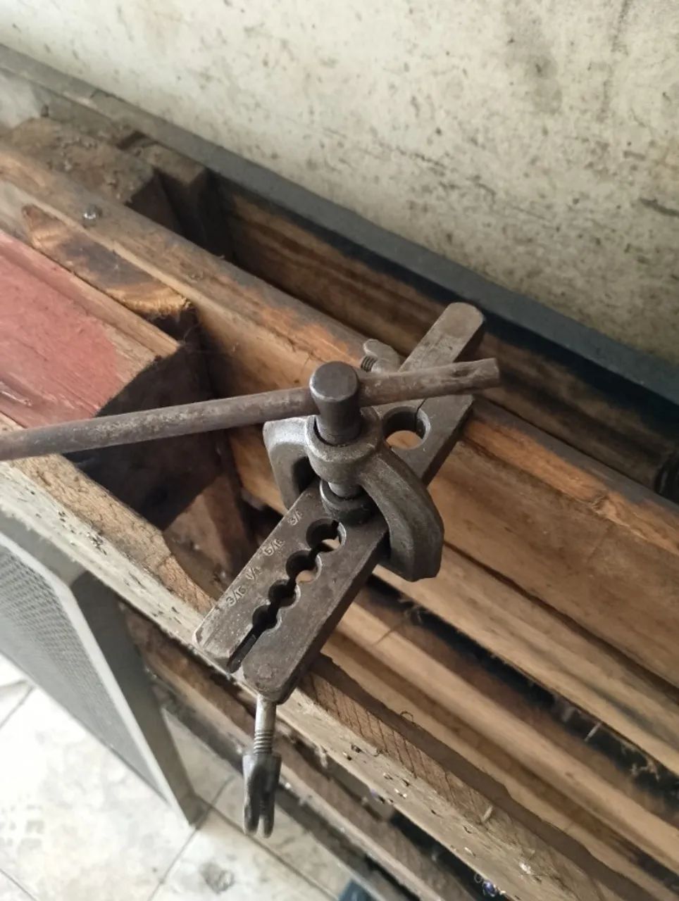 Ferramenta para remanchar cônico interno em canos de pressão  - Foto 3