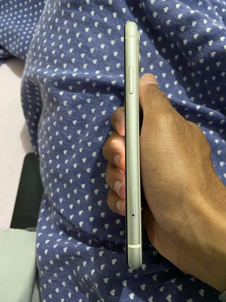 Vende-se celular iPhone 11  - Foto 2