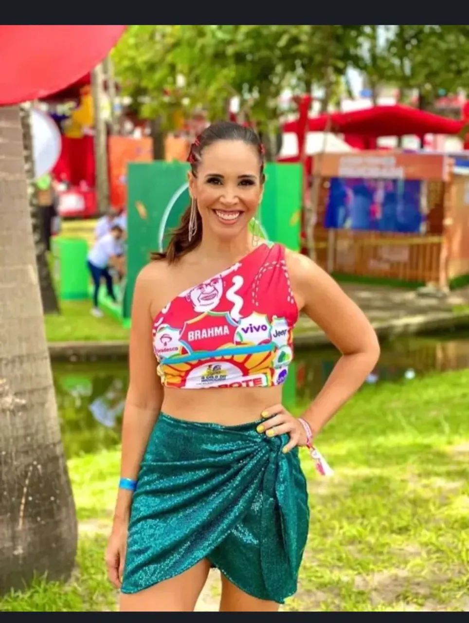 Costureira  - Foto 2