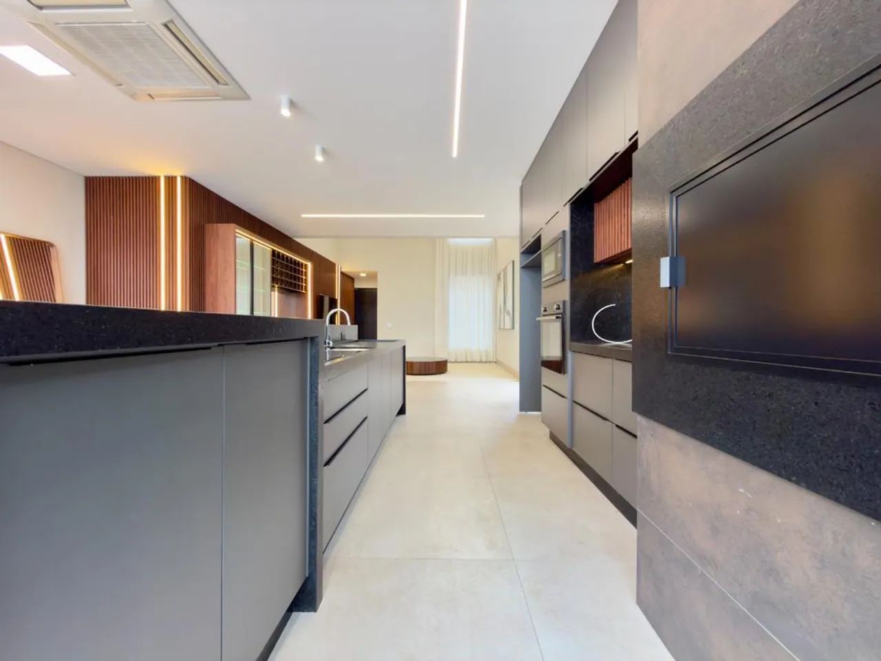 Casa à venda em Maringá, com 3 suítes, com 220 m², Condomínio Horizontal Hayashi - Foto 12