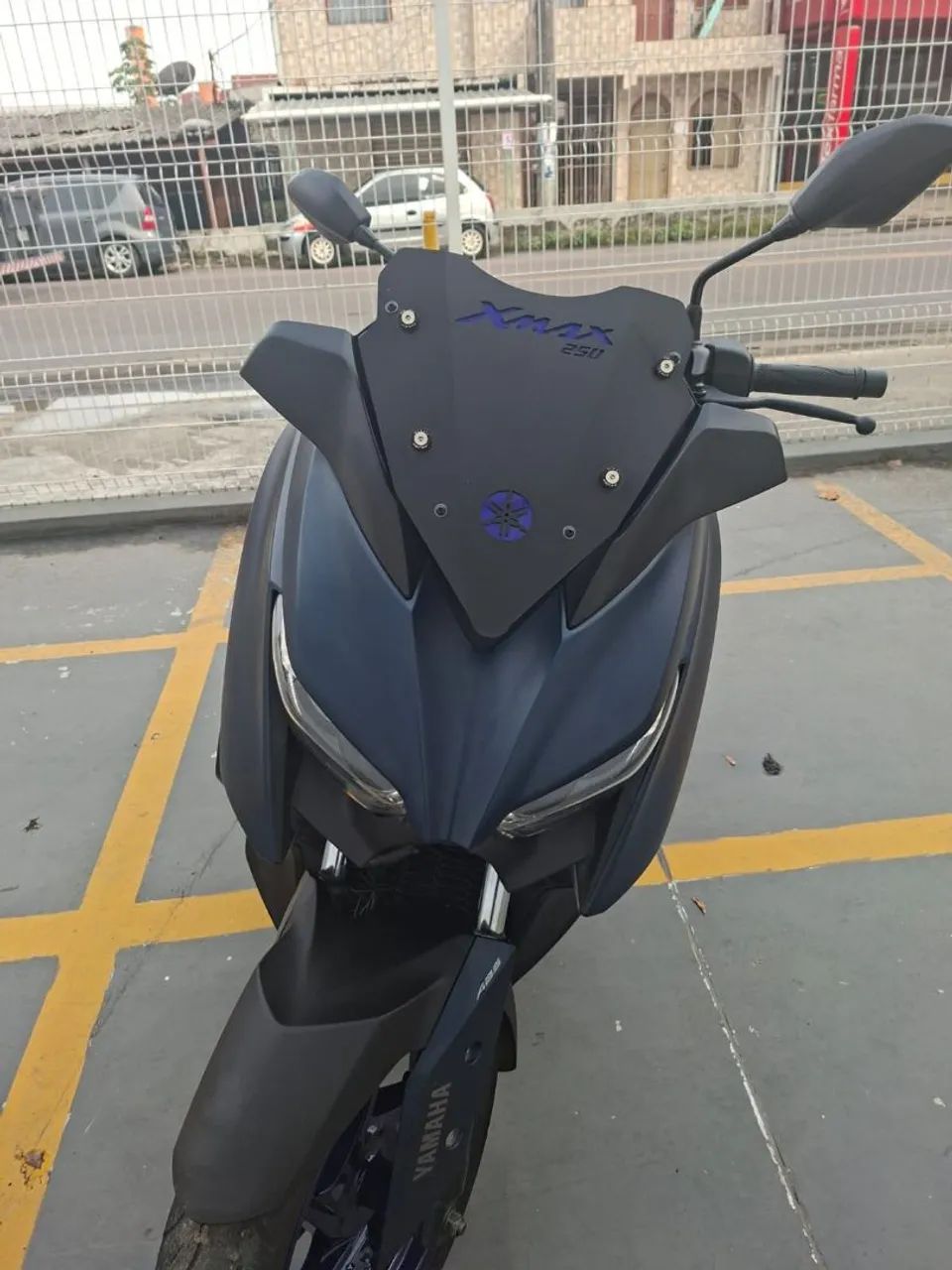 XMAX 250 - Foto 4