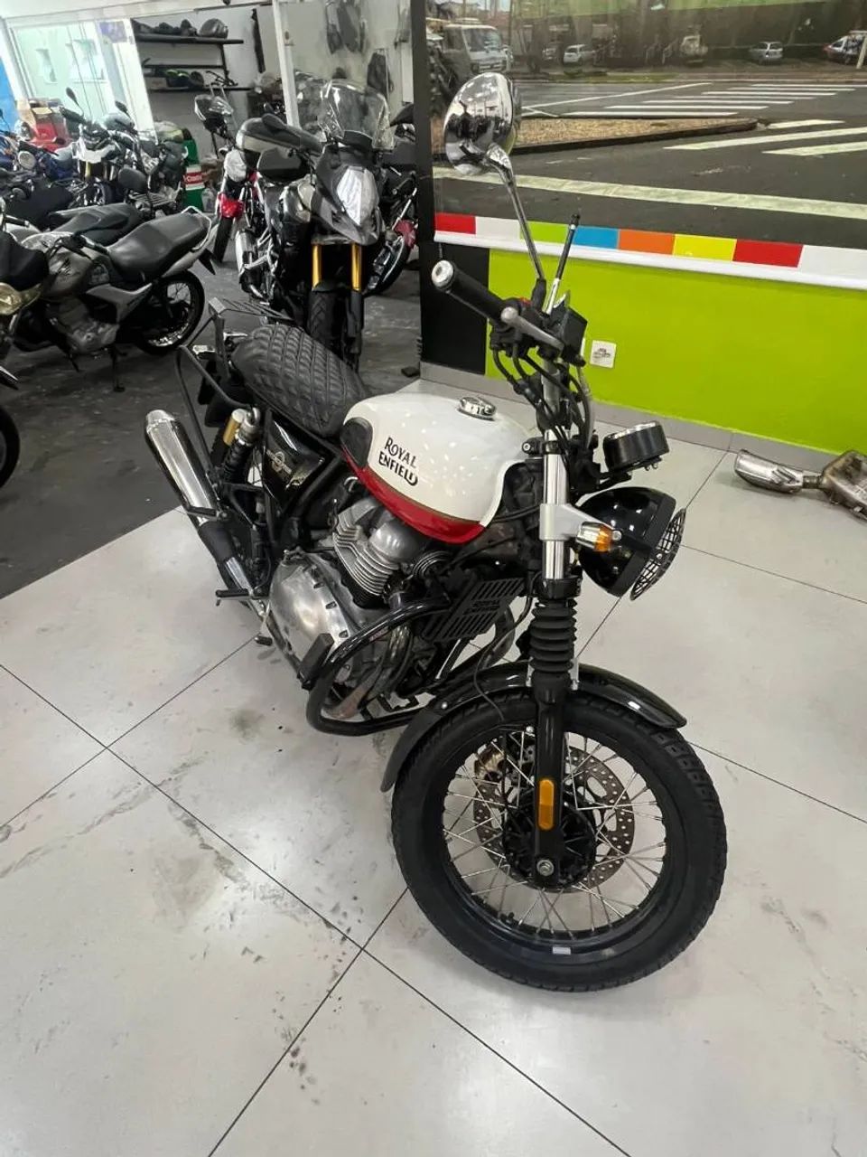 ROYAL ENFIELD INTERCEPTOR - Foto 2