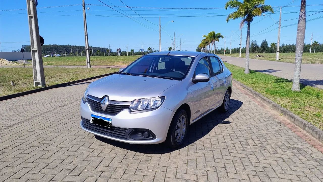 Renault Logan Expression Hi-flex 1.6 8V 4P 2014