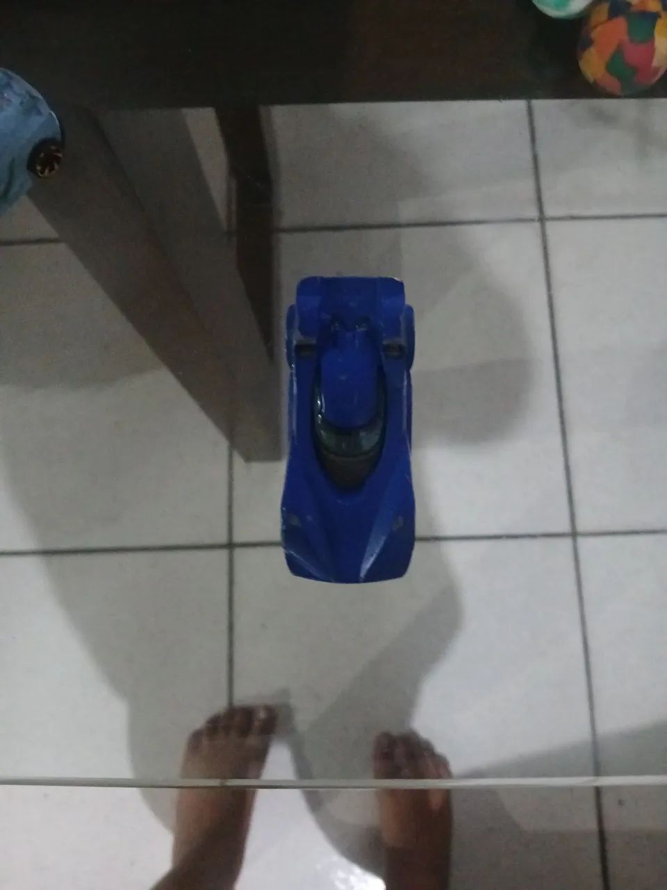 Carrinho de hot Wheels.